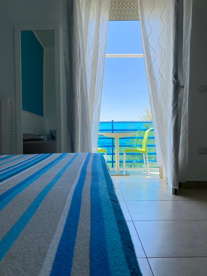 Frontemare Rooms Porto Cesareo Exterior foto