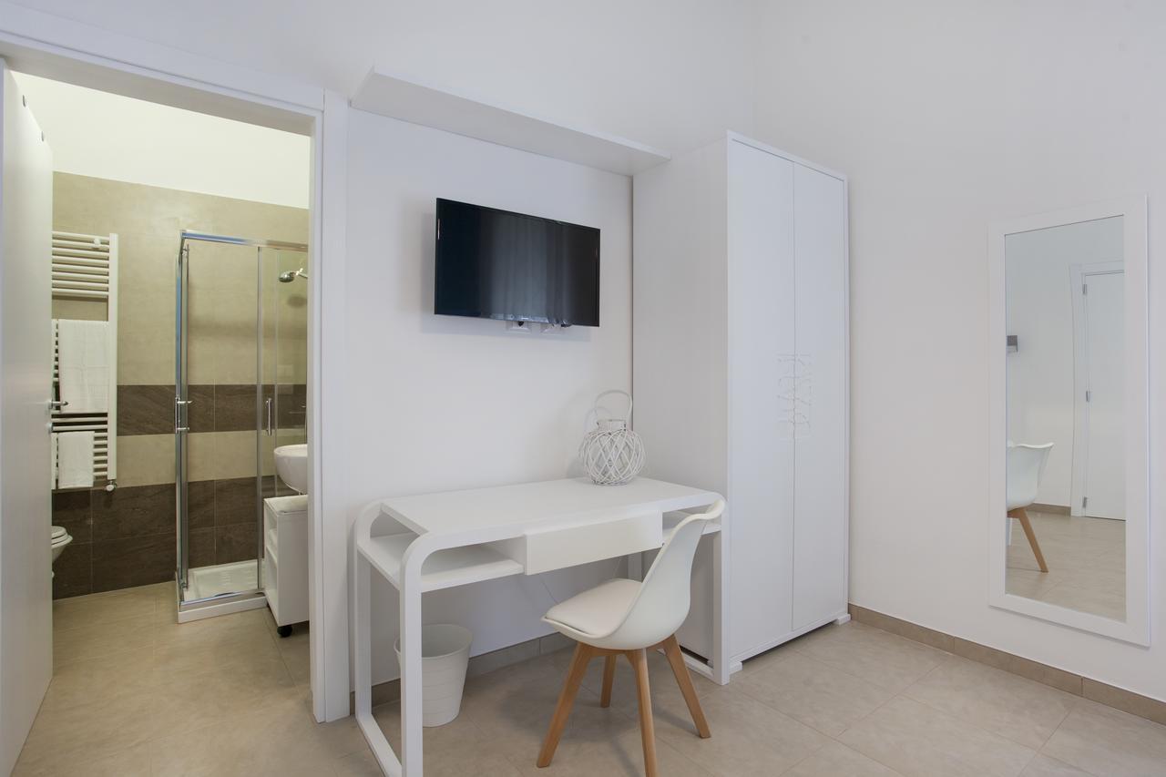 Frontemare Rooms Porto Cesareo Exterior foto